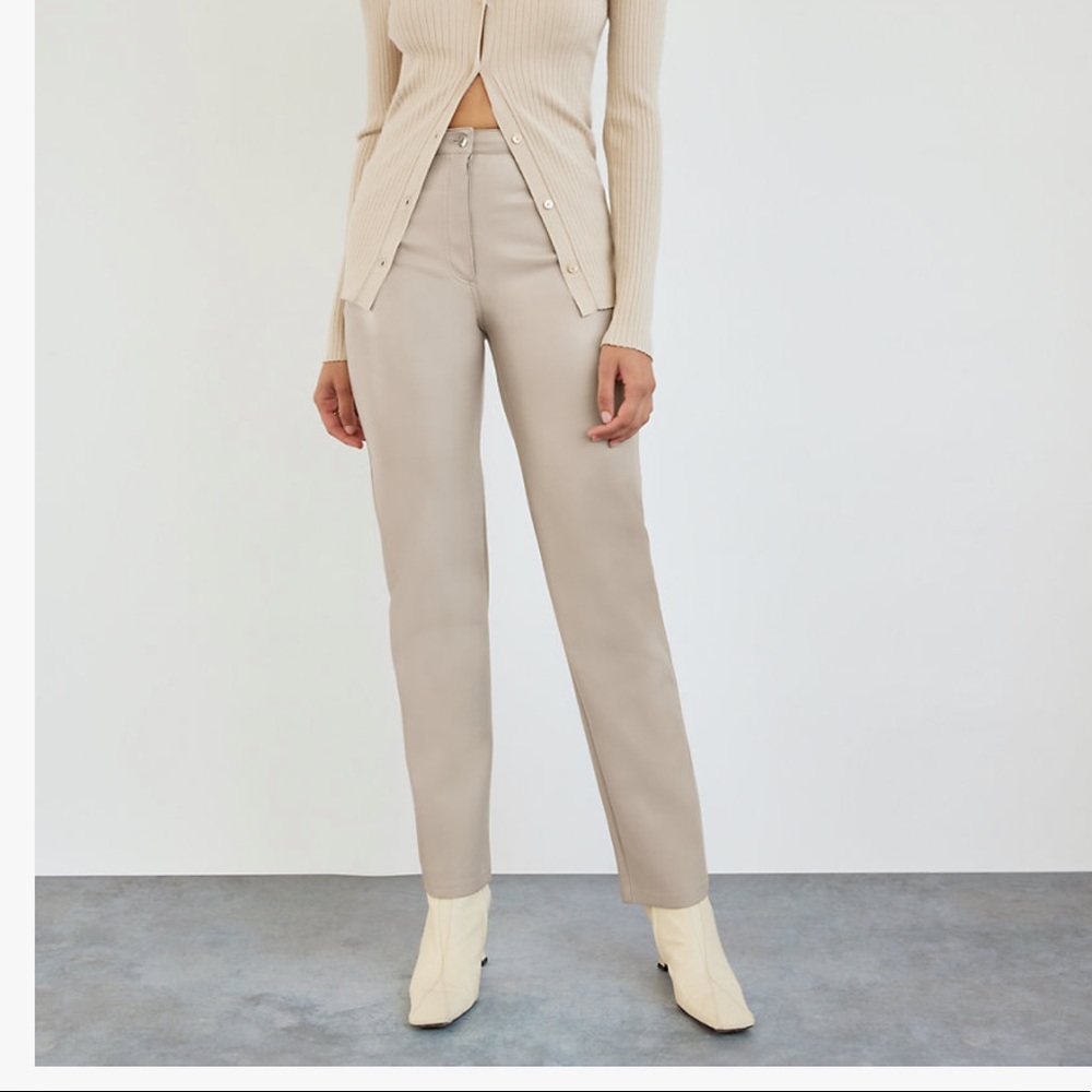 Aritizia Melina Pant Light Taupe